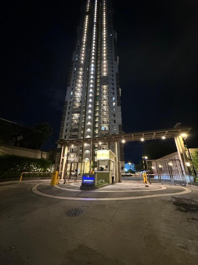 Celandine Residence In Quezon City Caloocan Exterior foto