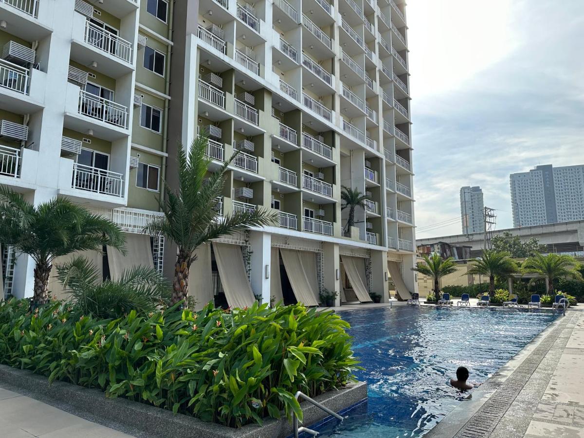 Celandine Residence In Quezon City Caloocan Exterior foto